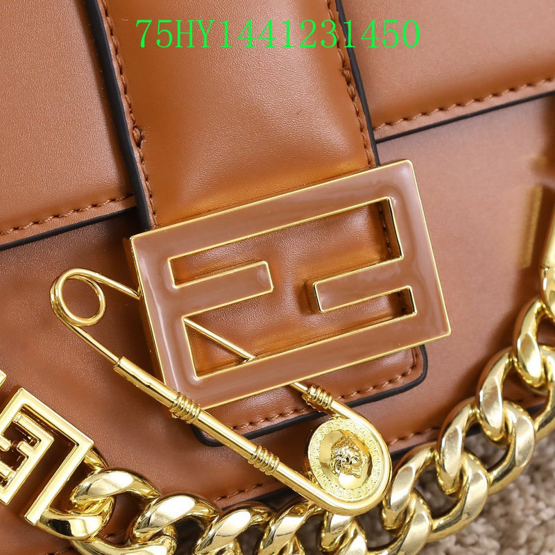 GC - Shoulder - 2749