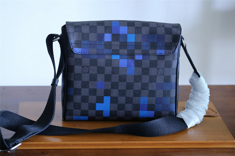 Lux-Totes - LOV Bags - 4300