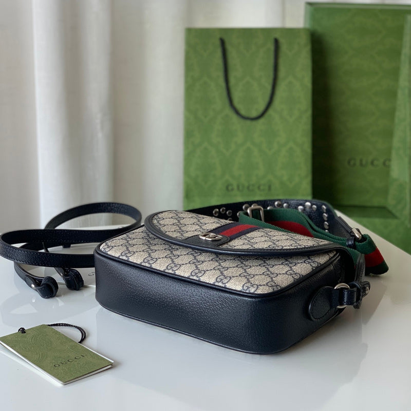 GUI - Luxurious Totes - 707