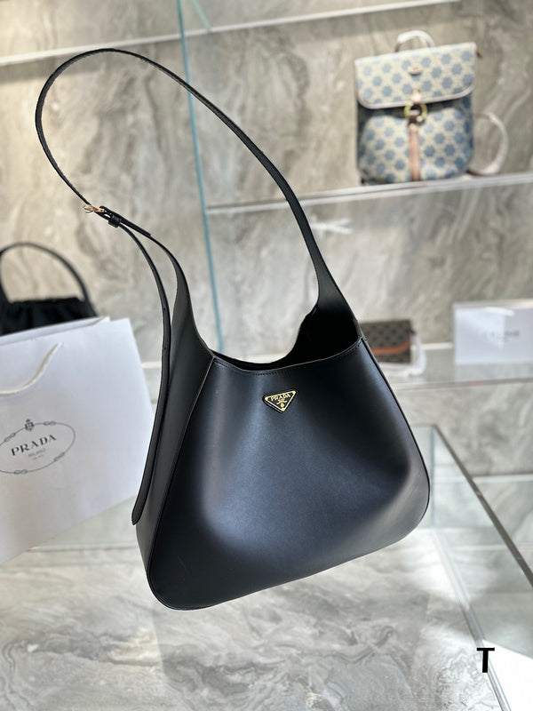Luxurious Totes - PDA3 Bags - 227