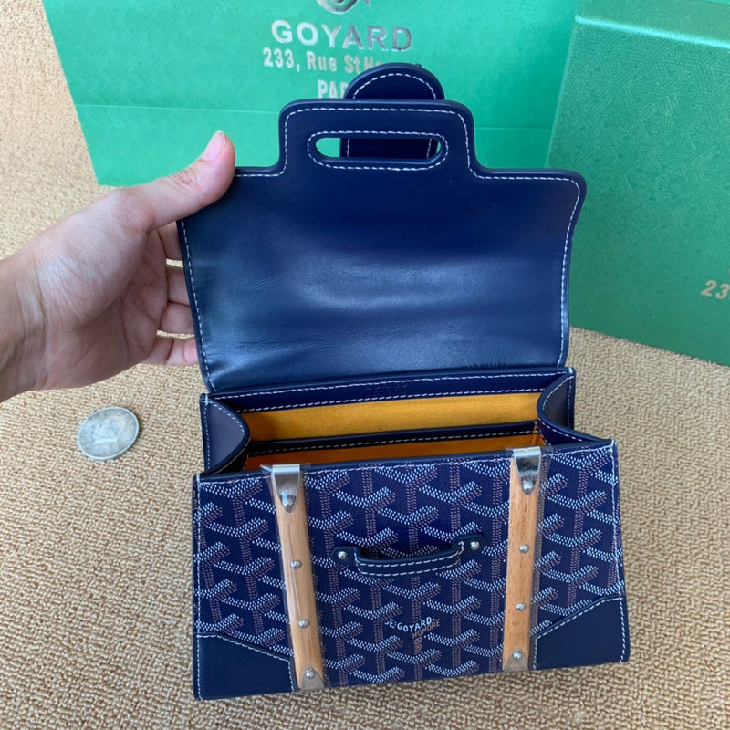 Lux-Totes - GOD Bags - 141