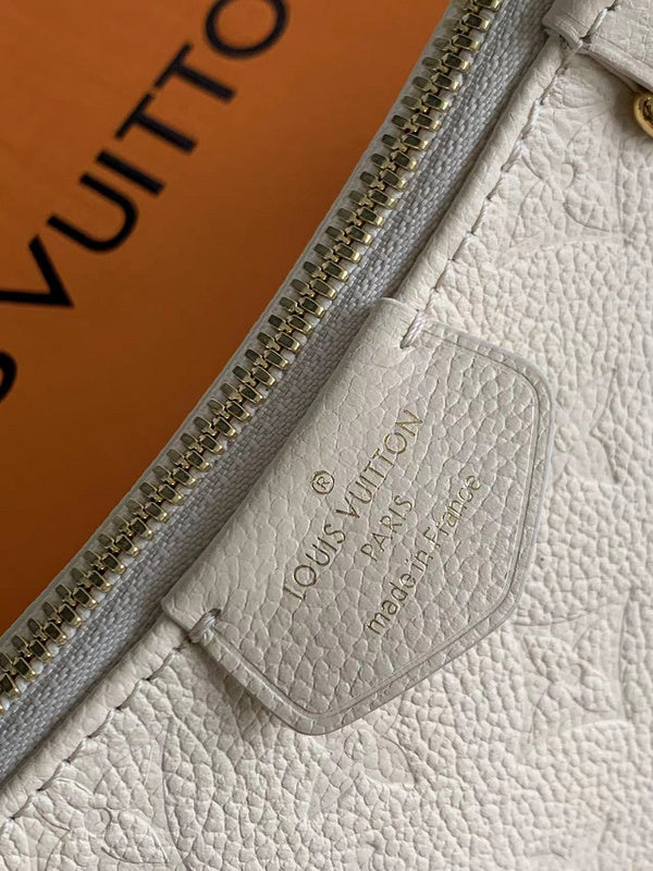 LOV - Luxurious Totes - 1913