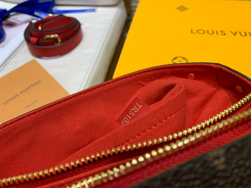 Luxurious Totes - Latest - 1660