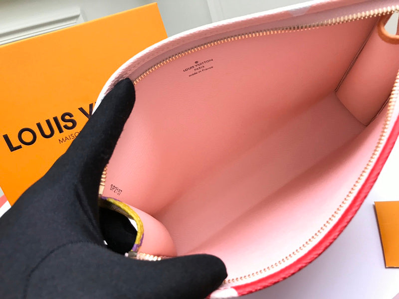 Luxurious Totes - Latest - 724