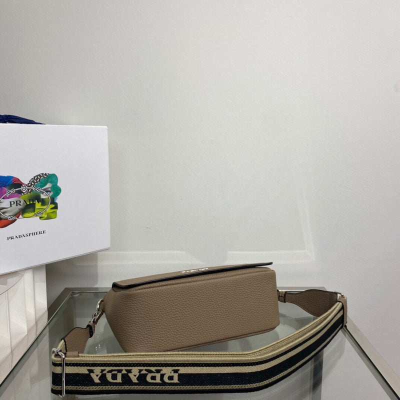 Luxurious Totes - Latest - 4609
