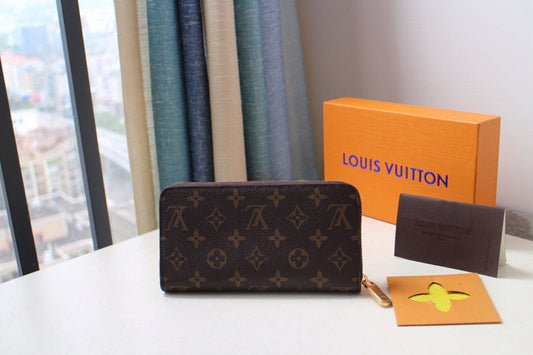 Luxurious Totes - Latest - 1112