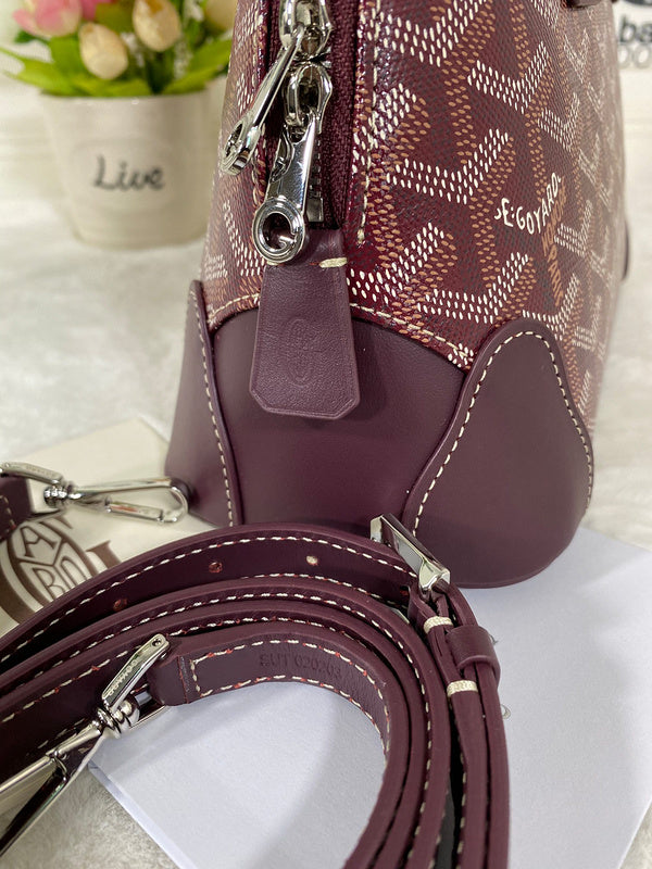 Lux-Totes - GOD Bags - 135