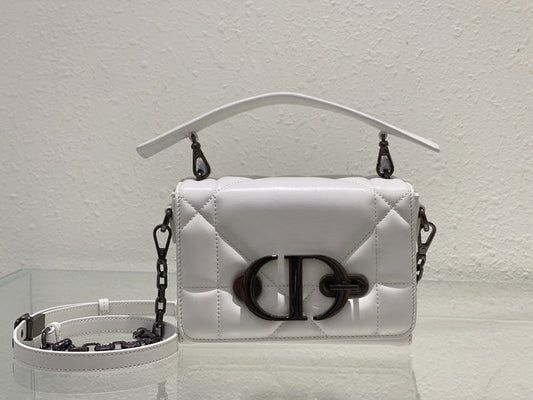 Luxurious Totes - Latest - 6192