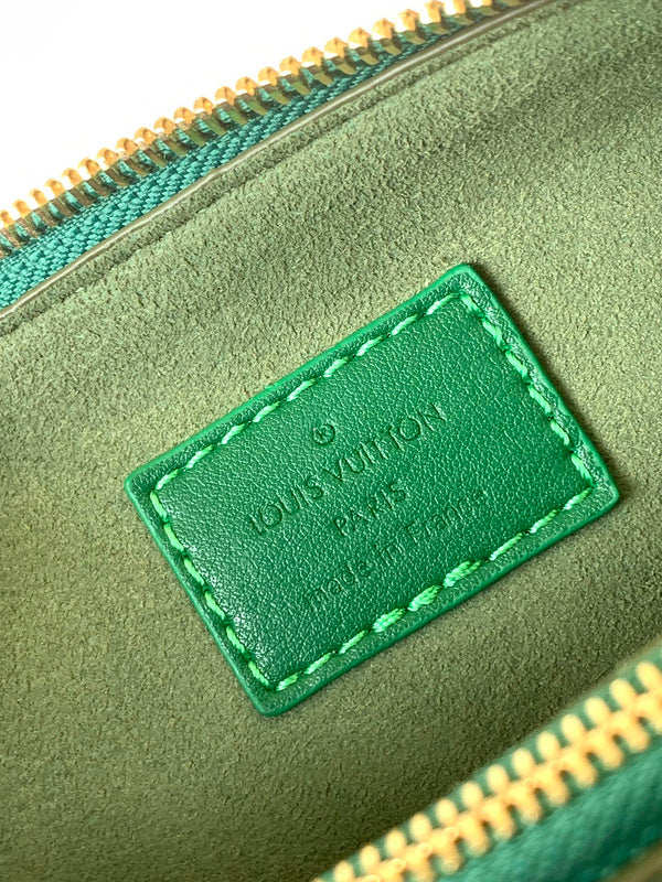 LOV - Luxurious Totes - 2178