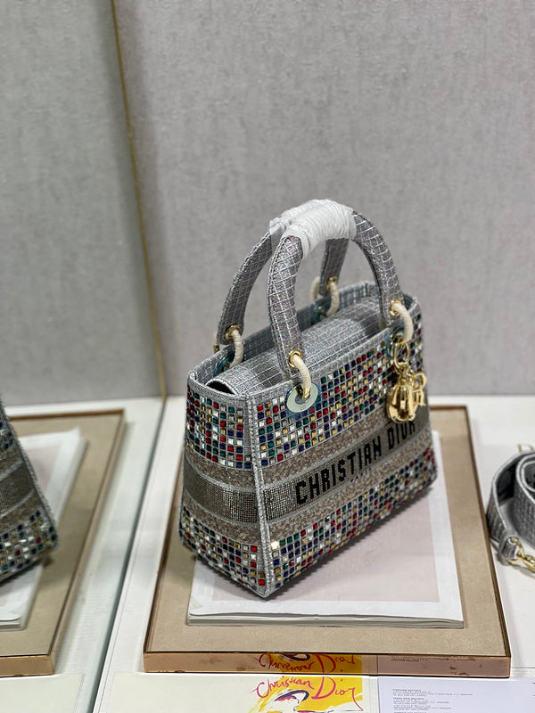 Luxurious Totes - Latest - 6256