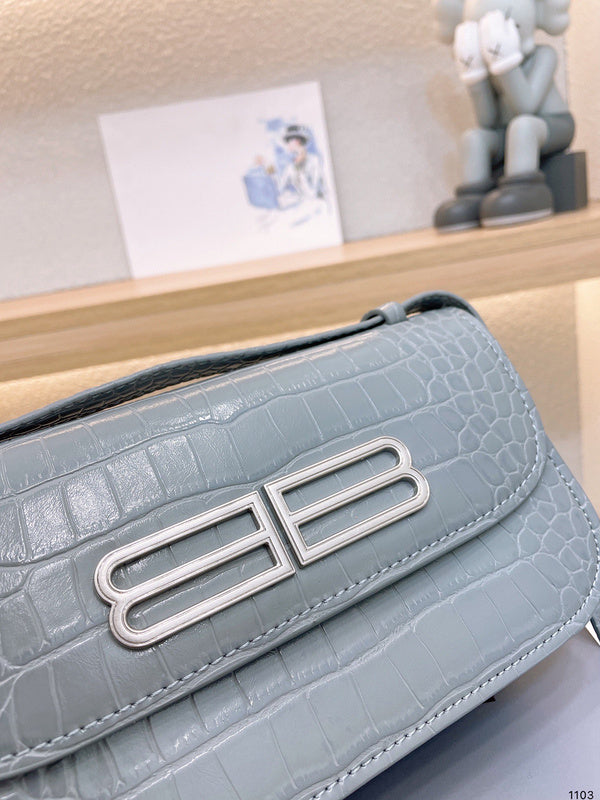 Luxurious Totes - BGA2 Bags - 065
