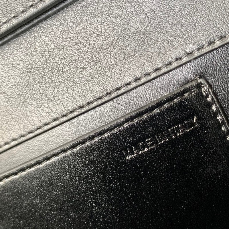 Luxurious Totes - Latest - 4457