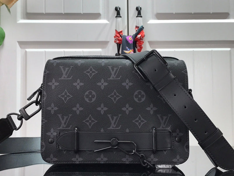 LOV - Luxurious Totes - 2493