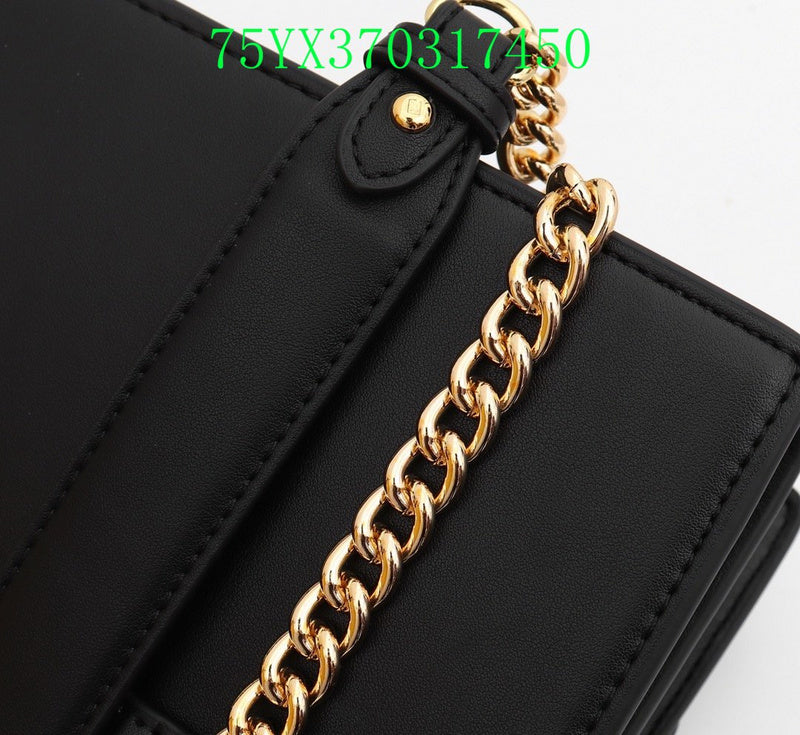 GC - Shoulder - 3366