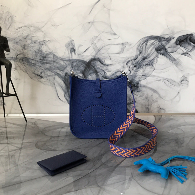Luxurious Totes - Latest - 6841