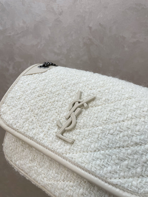 Luxurious Totes - Latest - 8691