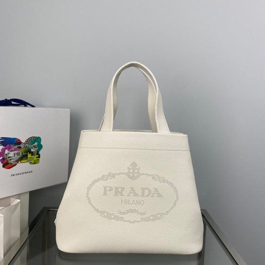 Luxurious Totes - Latest - 4517