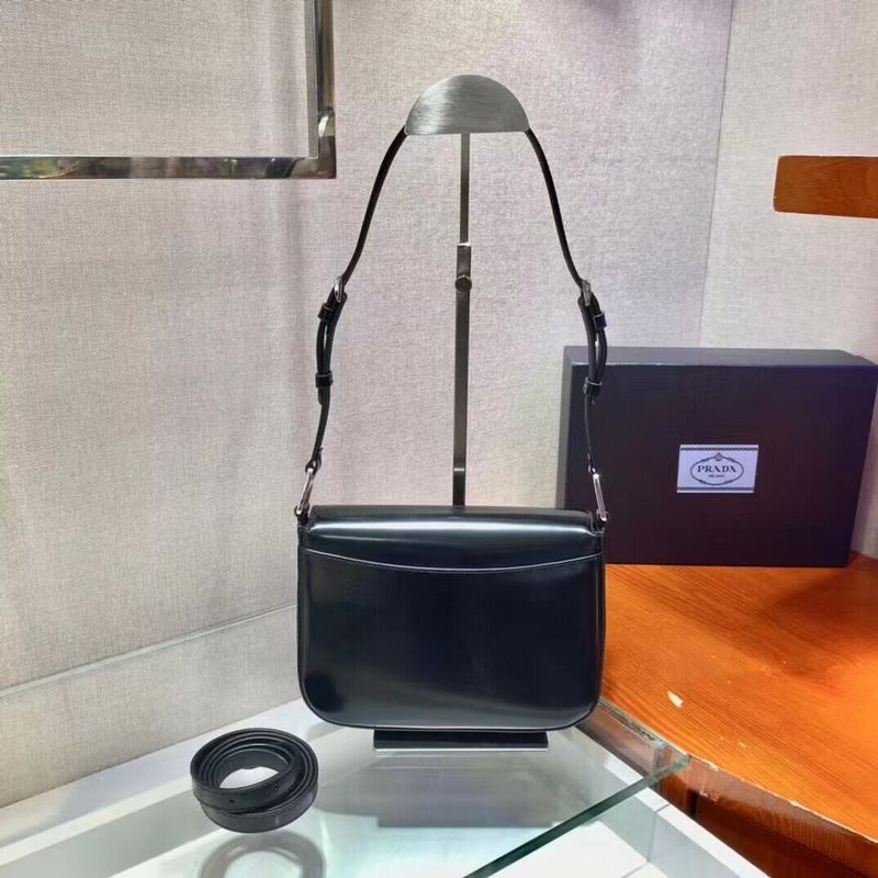 PDA - Luxurious Totes - 097