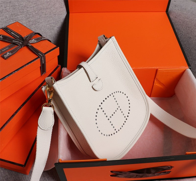 HMS - Luxurious Totes - 074