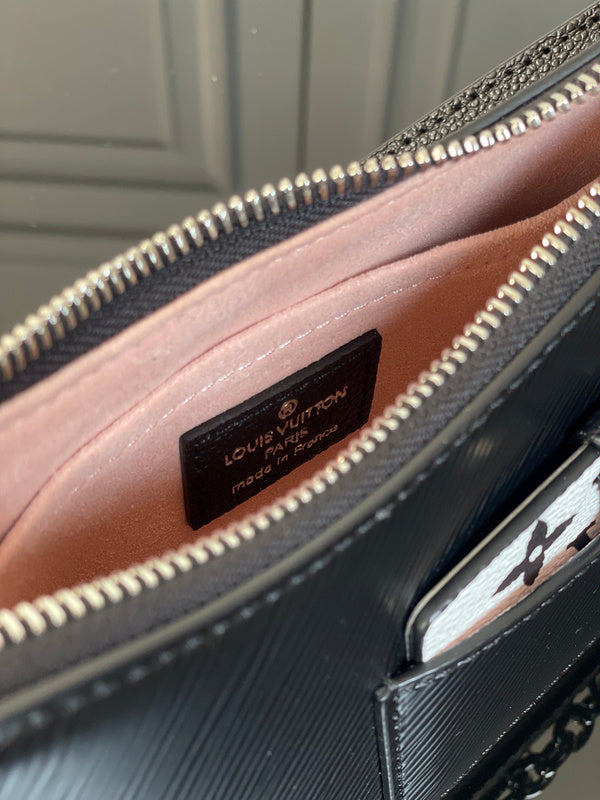 LOV - Luxurious Totes - 709