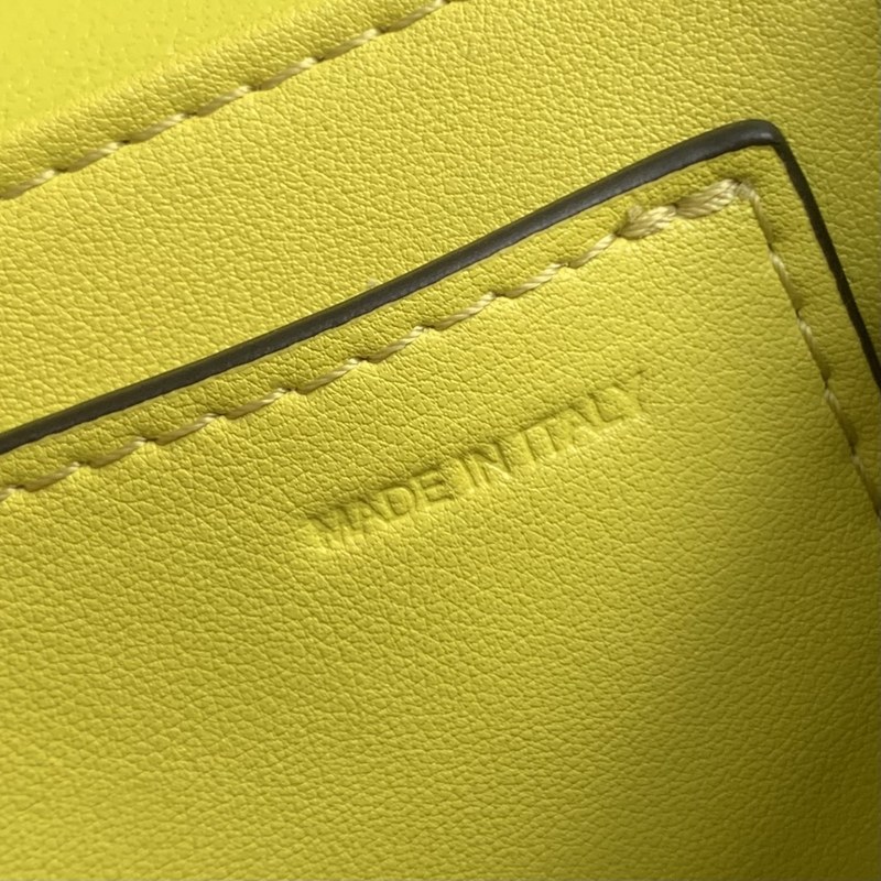 Luxurious Totes - Latest - 4451