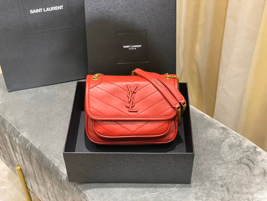 Luxurious Totes - Latest - 8277