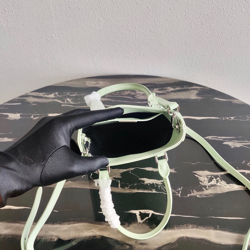 Luxurious Totes - Latest - 4647