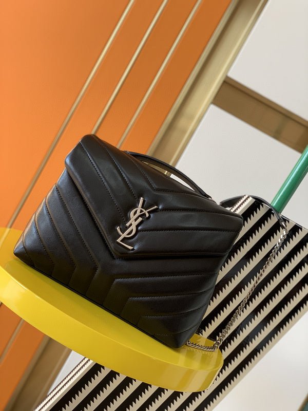 Luxurious Totes - Latest - 8896