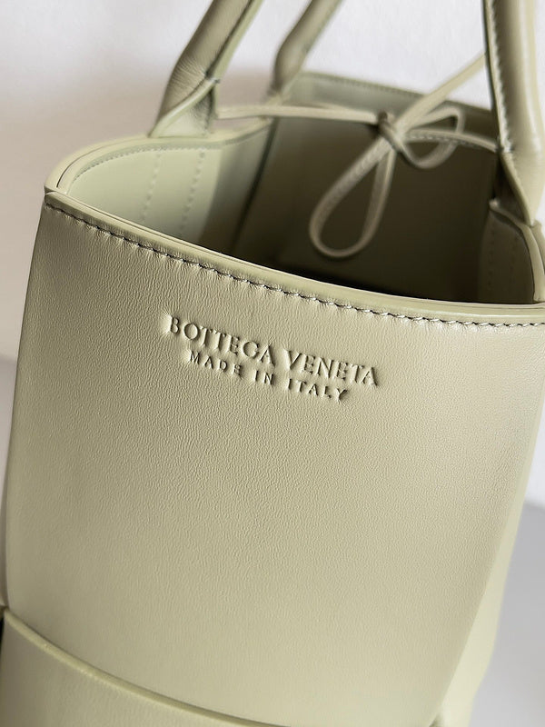 Luxurious Totes - Latest - 6971