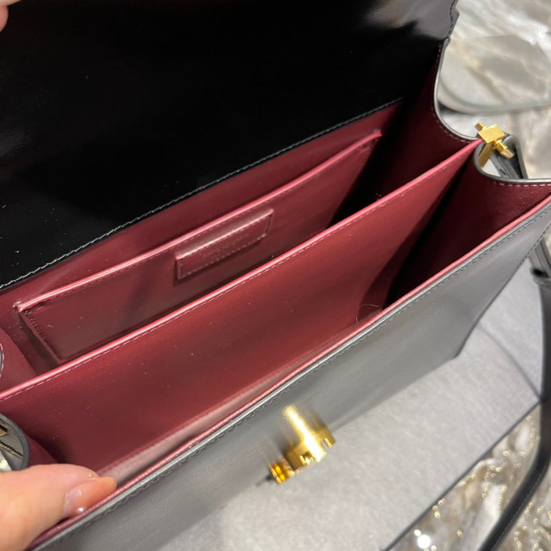 Luxurious Totes - Latest - 8436