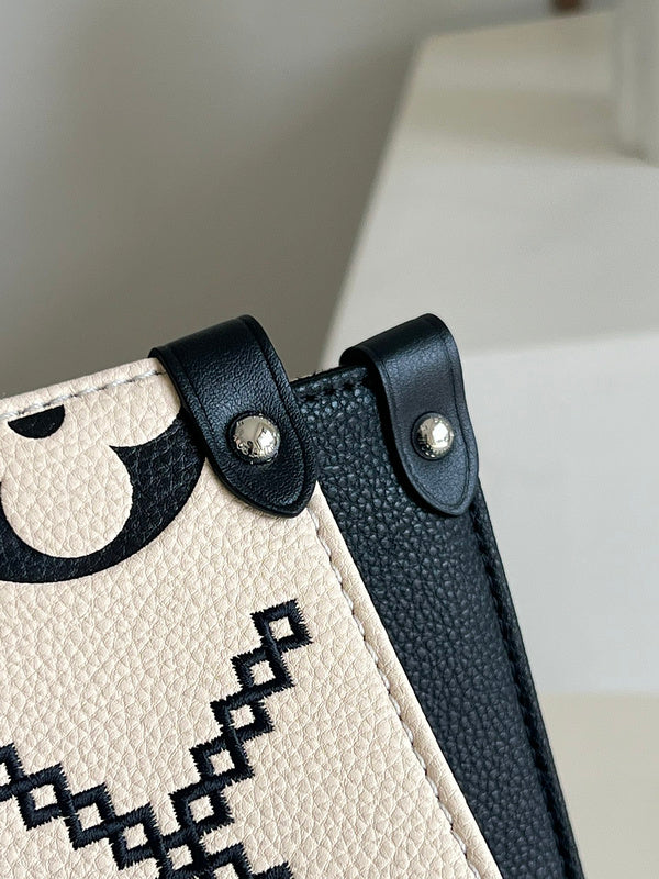 LOV - Luxurious Totes - 2014