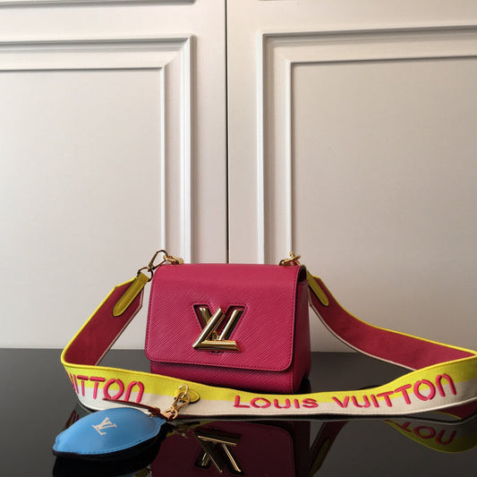 LOV - Luxurious Totes - 743