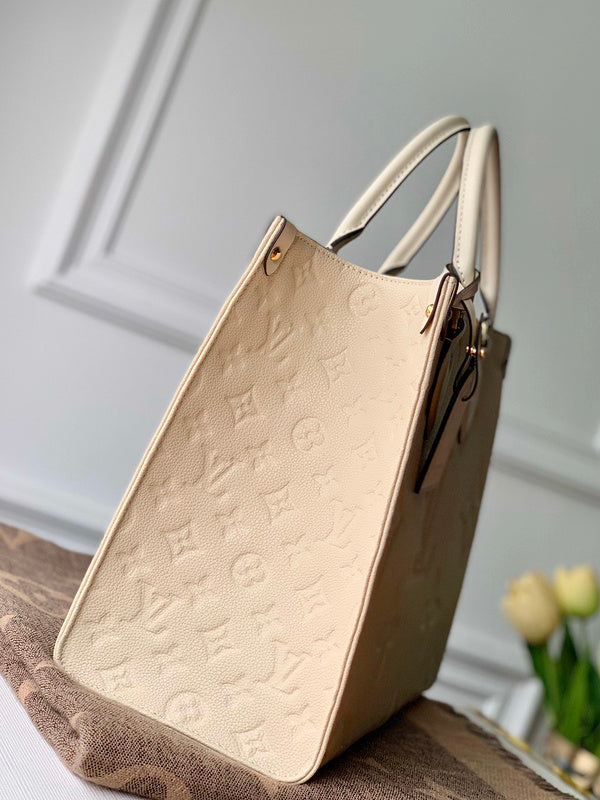 LOV - Luxurious Totes - 2632