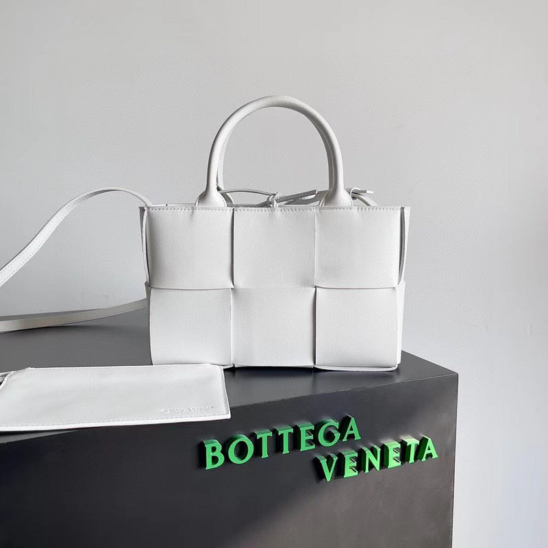 Luxurious-Totes - BV Bags - 1647