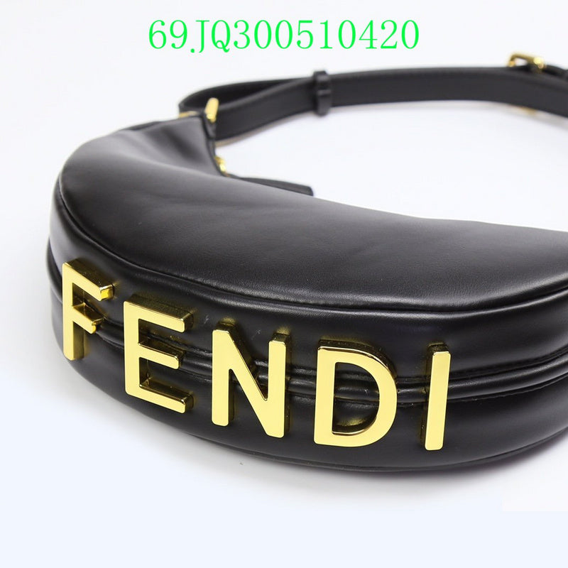 GC - Shoulder - 2952