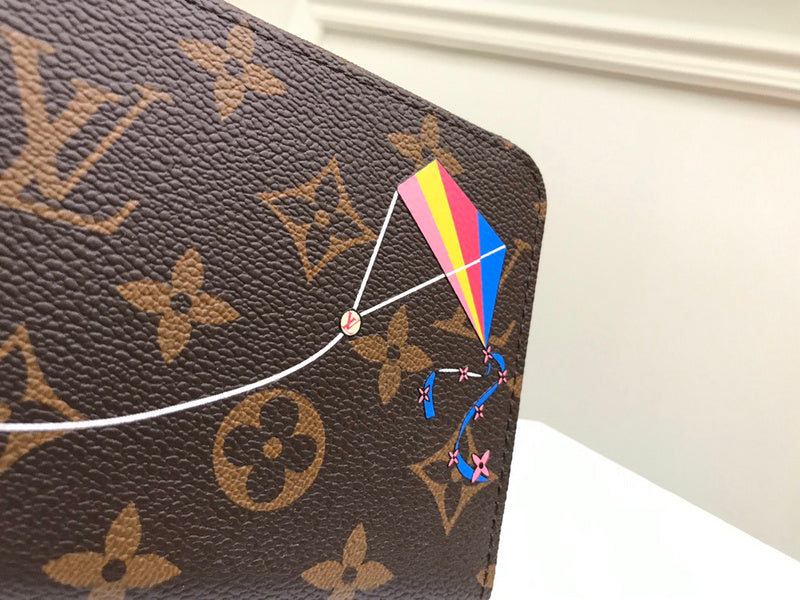 Luxurious Totes - Latest - 622