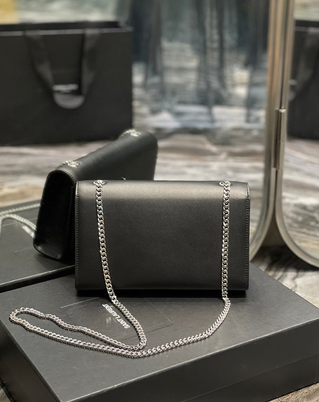 Luxurious Totes - Latest - 8447