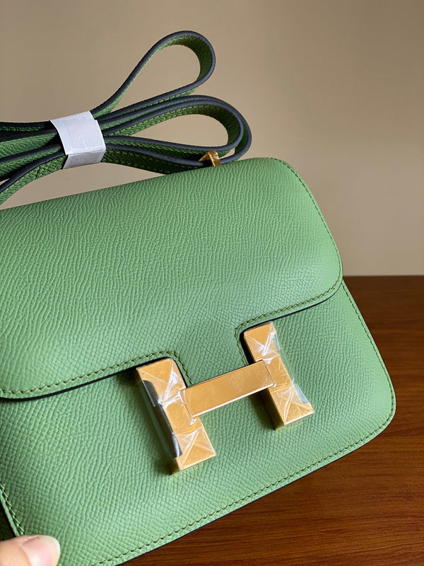 Luxurious Totes - Latest - 6783