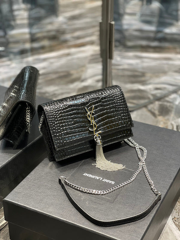Luxurious Totes - Latest - 8684