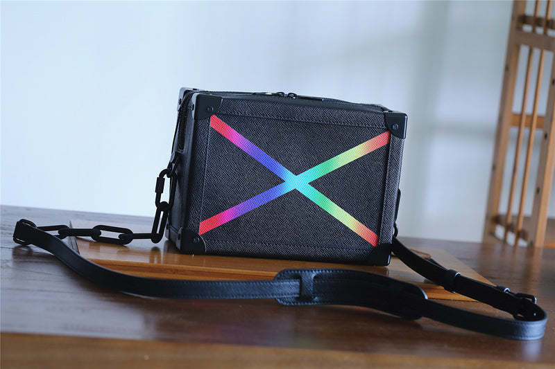 Lux-Totes - LOV Bags - 4080