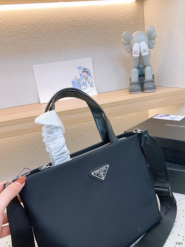 Luxurious Totes - PDA3 Bags - 196