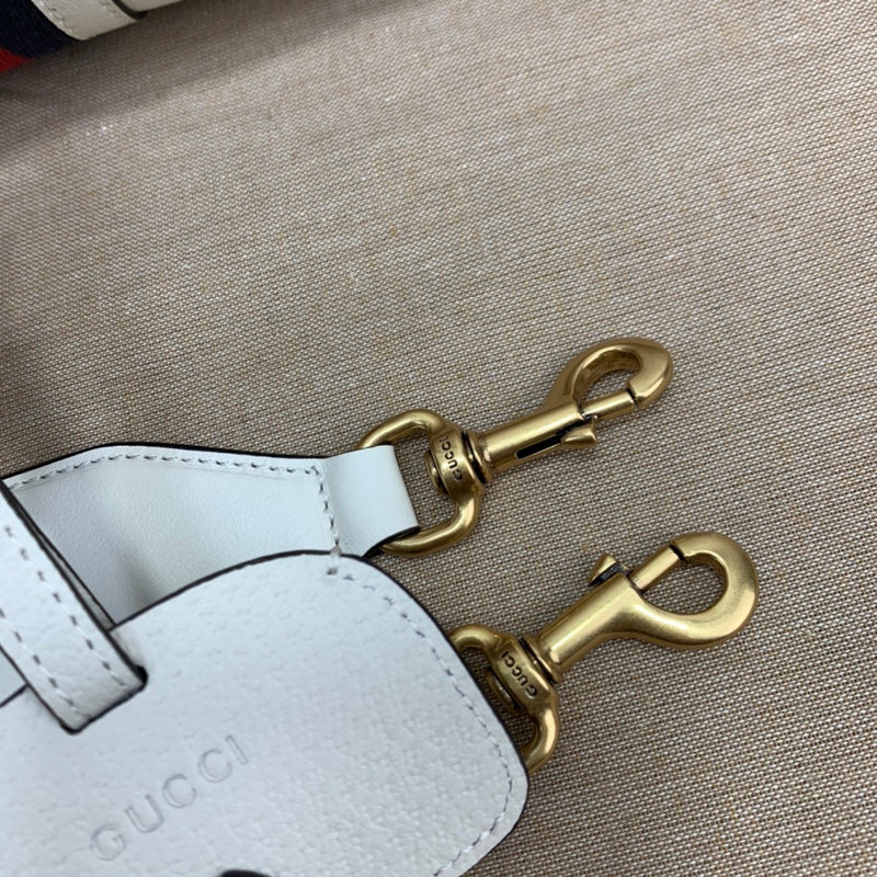 GUI - Luxurious Totes - 567