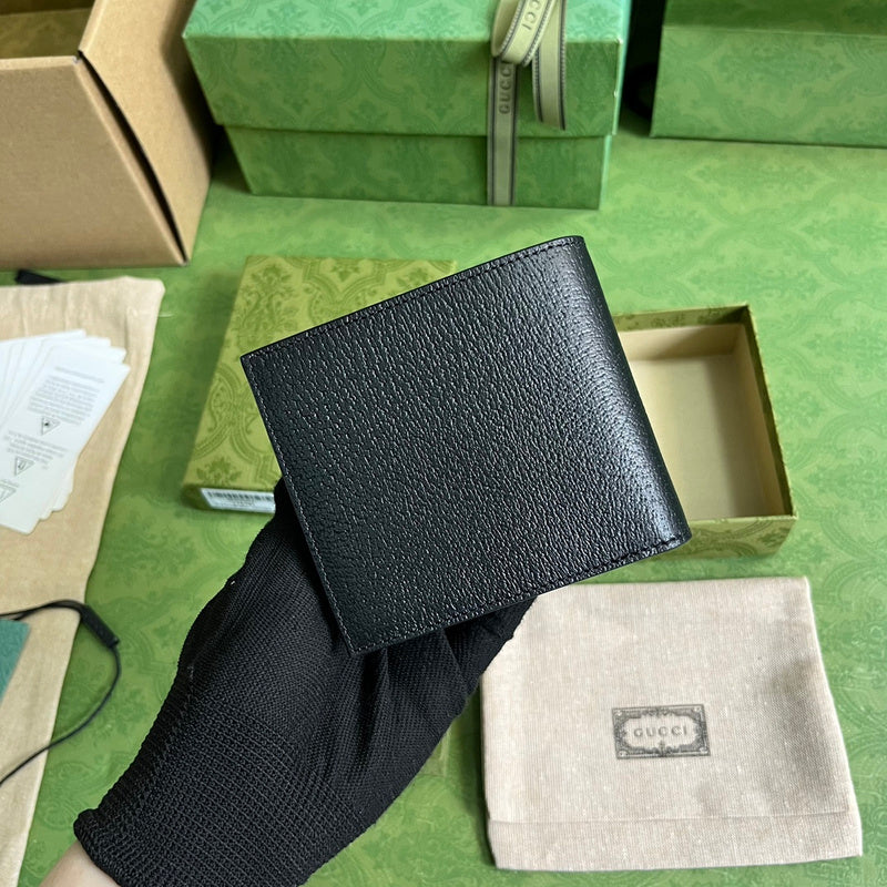 GUI - Luxurious Totes - 127