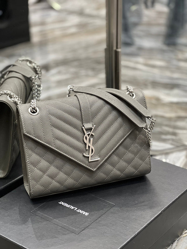Luxurious Totes - Latest - 8301