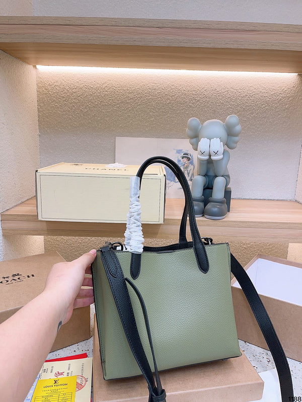Luxurious Totes - CCH2 Bags - 094