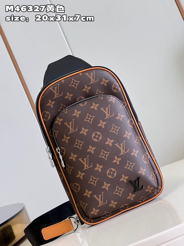 LOV - Luxurious Totes - 204
