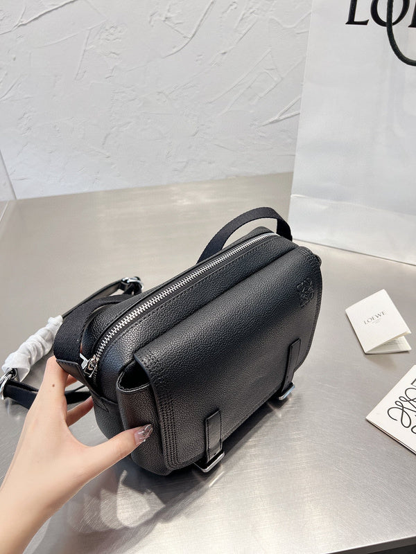 Luxurious Totes - LW-CH Bags - 041