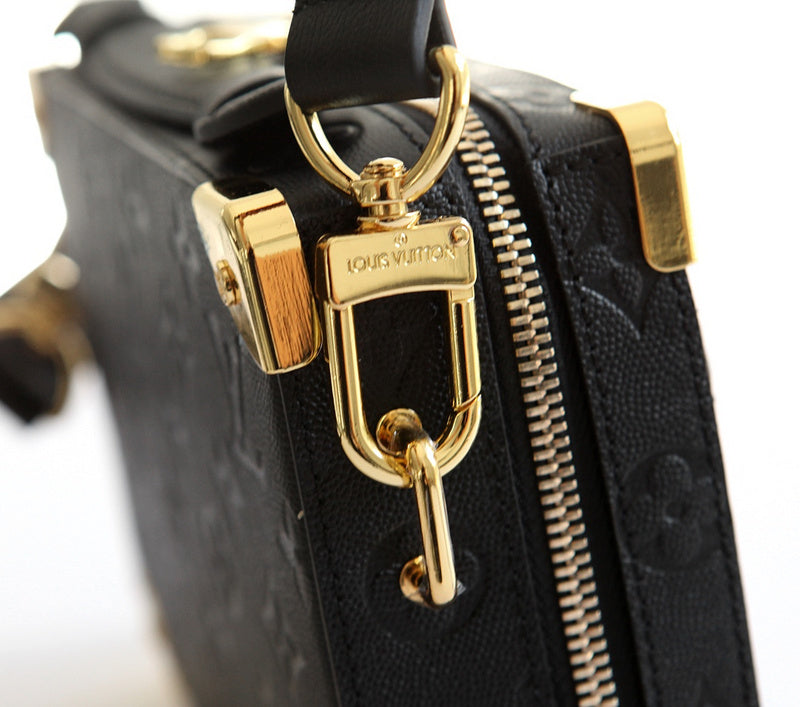 LOV - Luxurious Totes - 903