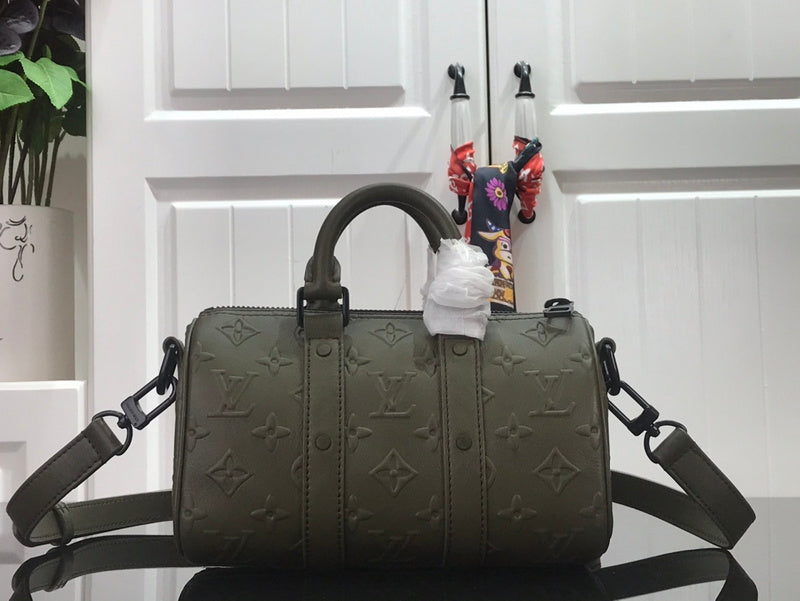 LOV - Luxurious Totes - 2275