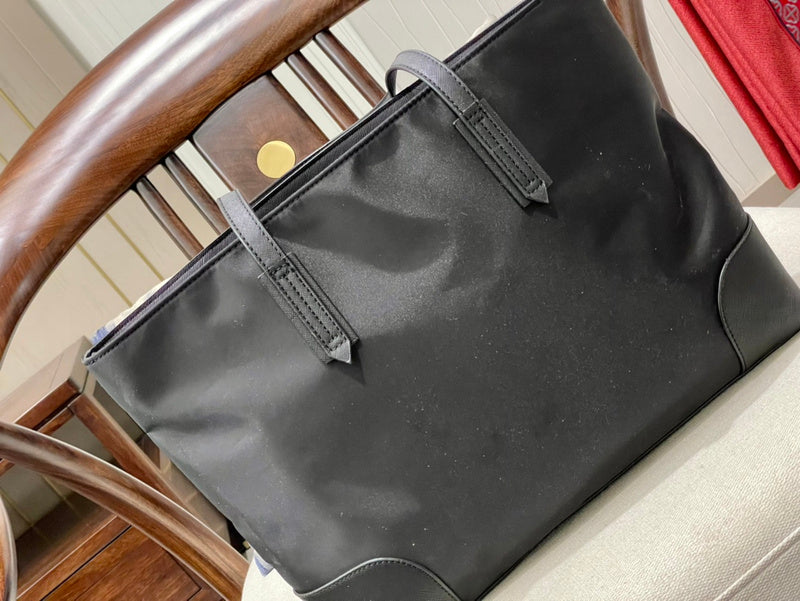 Luxurious Totes - PDA3 Bags - 093